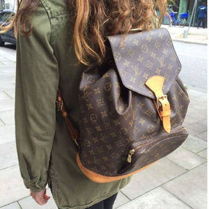 💎✨Authentic✨💎 Louis Vuitton Monogram Montsouris MM Back Pack Bag